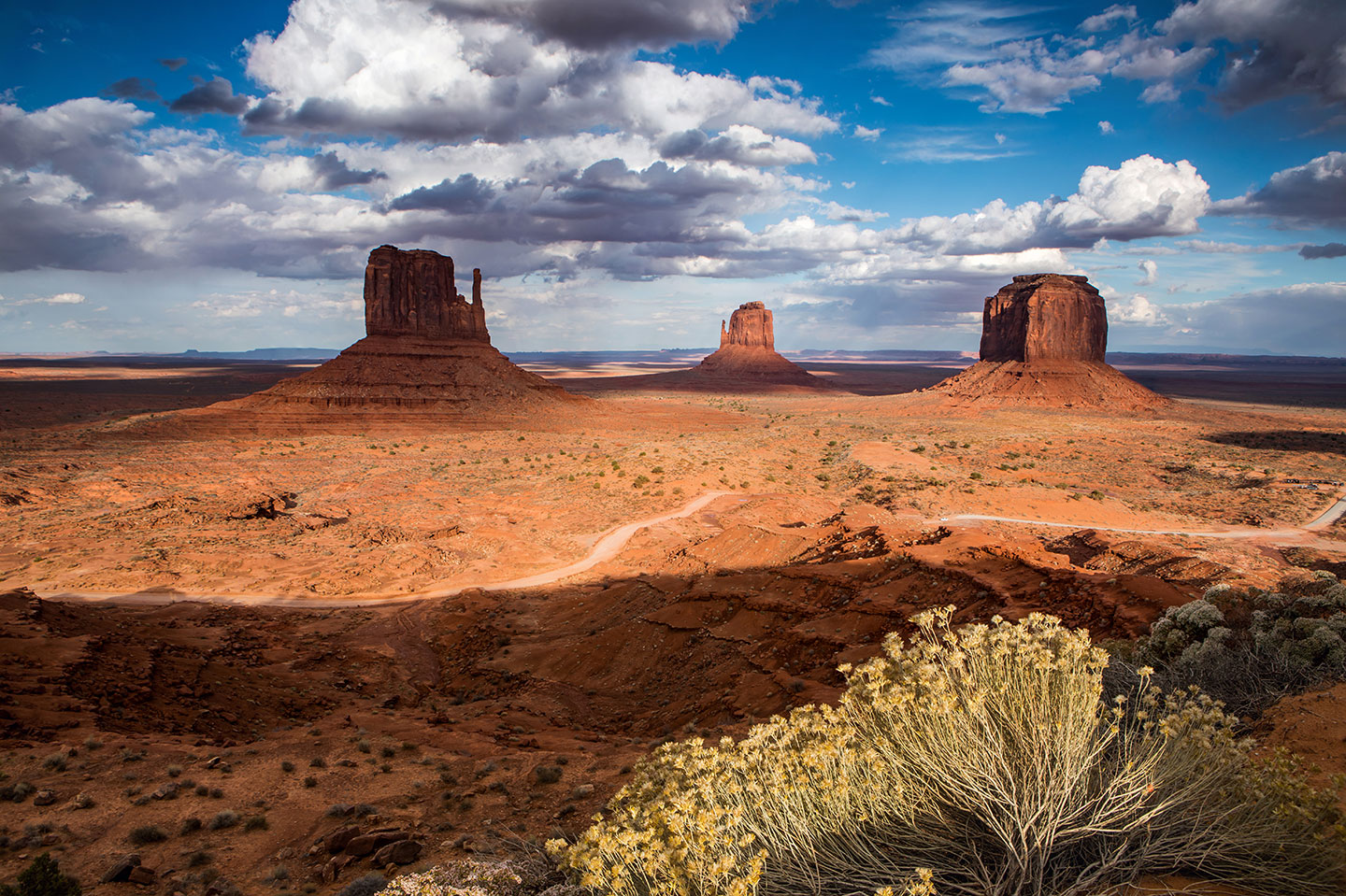 View over Monument Valley National Park in Arizona