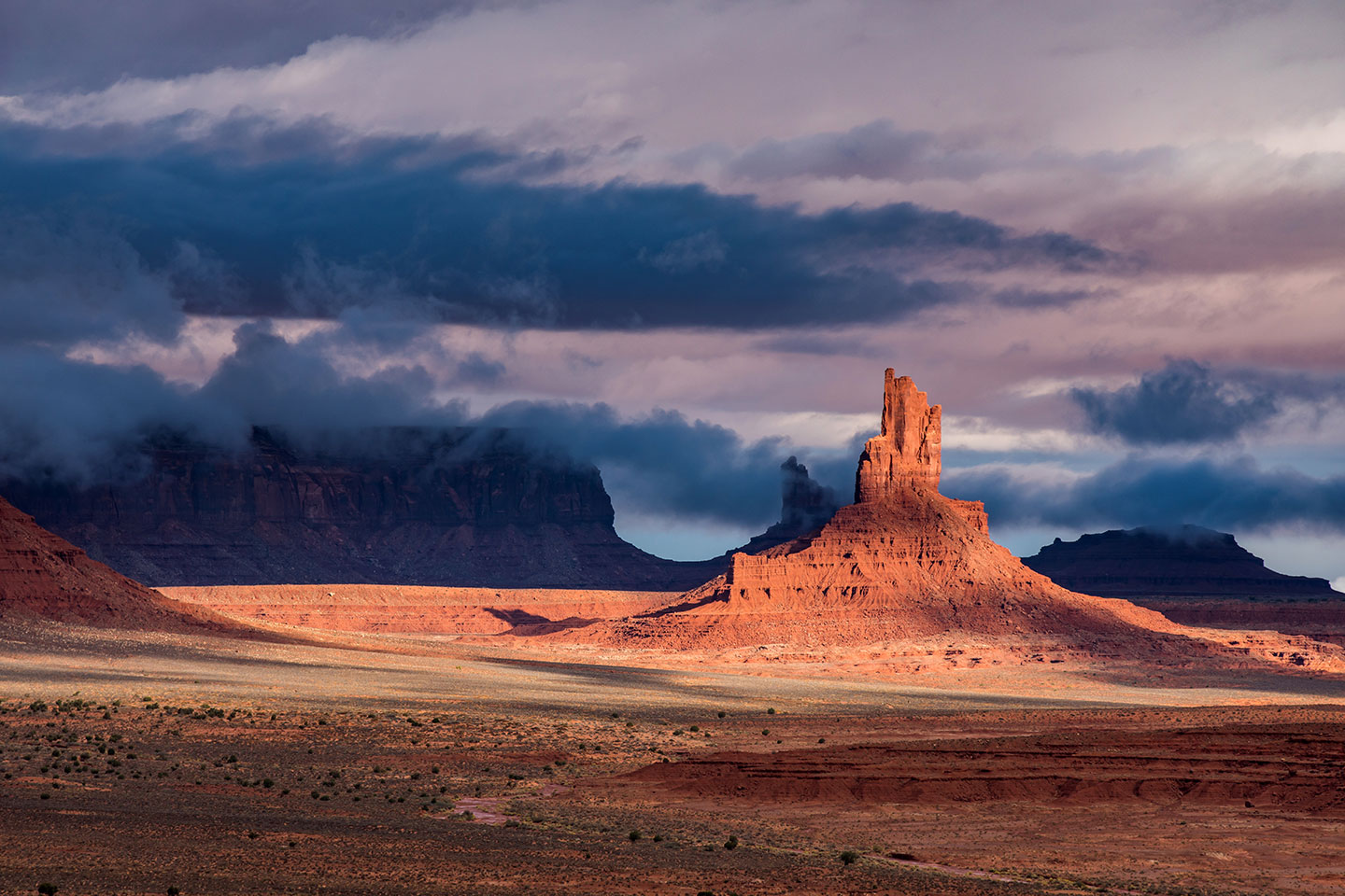 Elephant butte in Monument Valley, Arizona